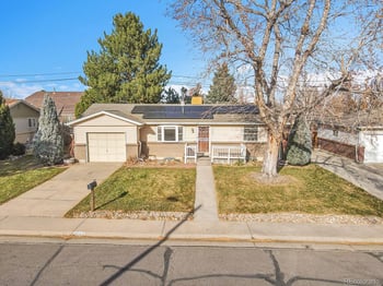 9083 Iowa Ave, Lakewood, CO 80232