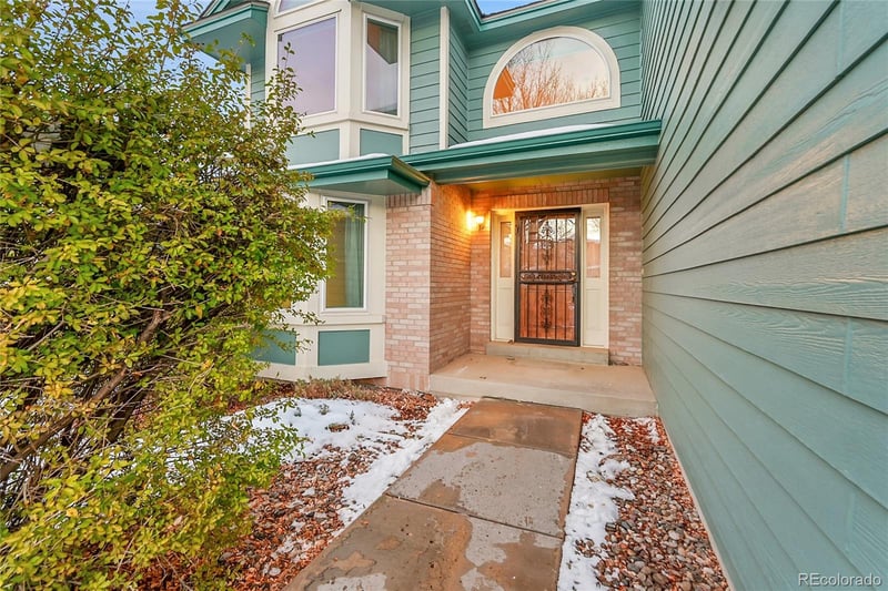 9648 Bellmore Pl, Littleton, CO 80126