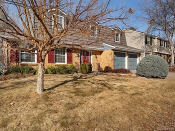 7007 Hinsdale Ave, Centennial, CO 80112