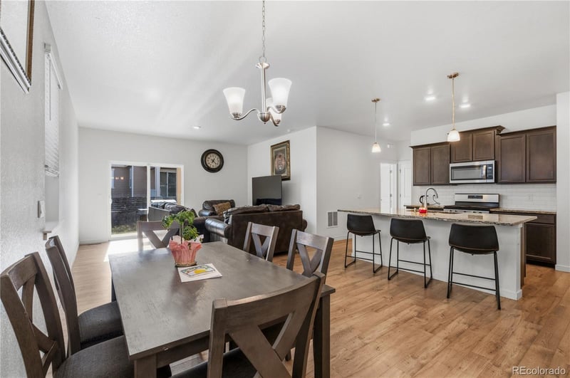 27584 1st Pl, Aurora, CO 80018