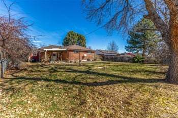 1860 112th Pl, Northglenn, CO 80233