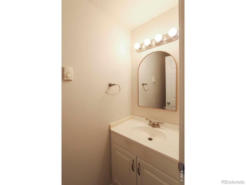 1900 Ross Ct #B, Fort Collins, CO 80526