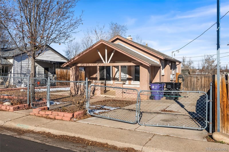 3045 Gill Pl, Denver, CO 80219