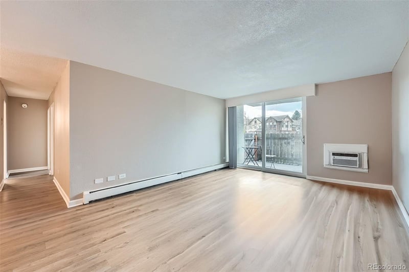 2231 Vaughn Way #114B, Aurora, CO 80014