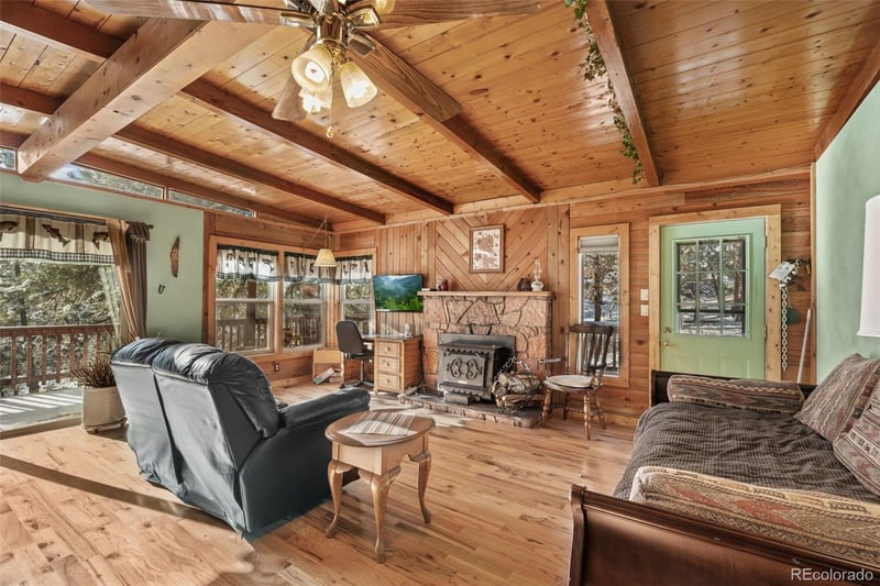 15103 Rainbow Rd, Sedalia, CO 80135