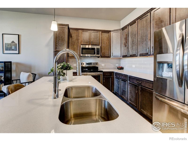 6780 Maple Leaf Dr, Timnath, CO 80547