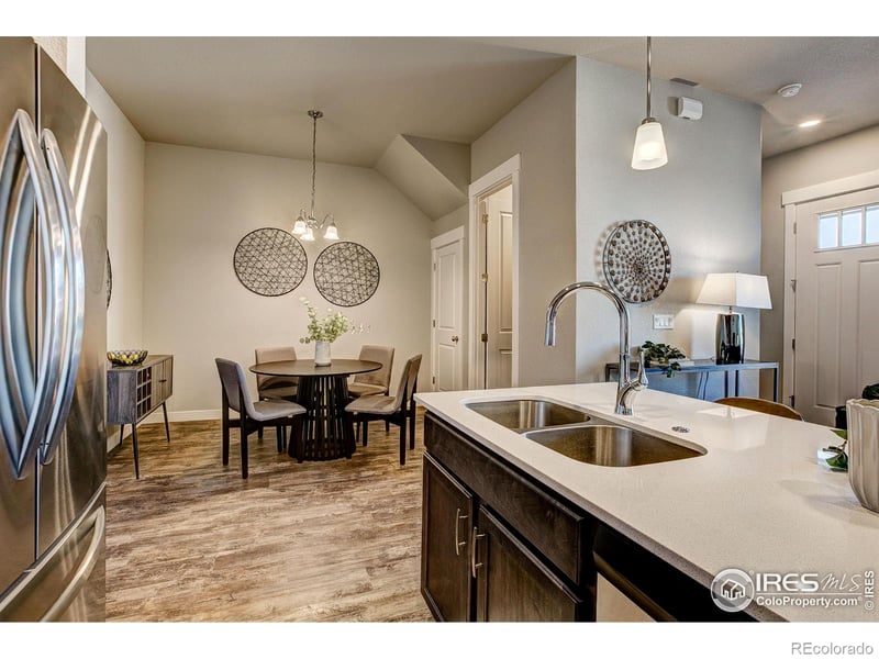 6780 Maple Leaf Dr, Timnath, CO 80547