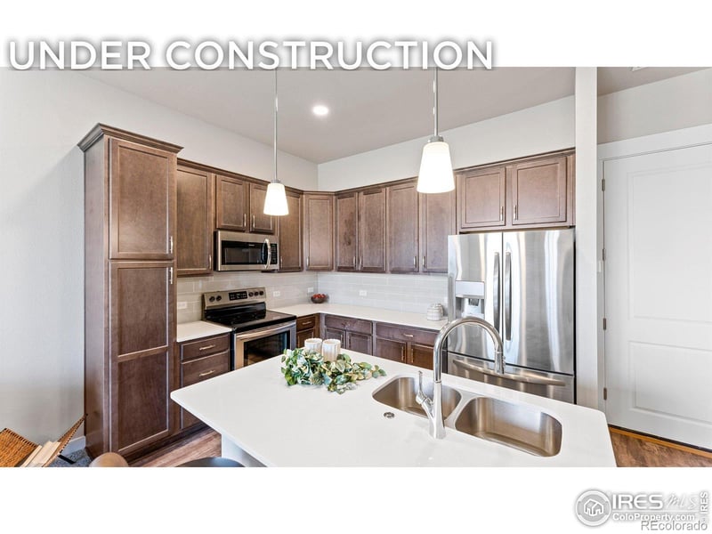 6780 Maple Leaf Dr, Timnath, CO 80547