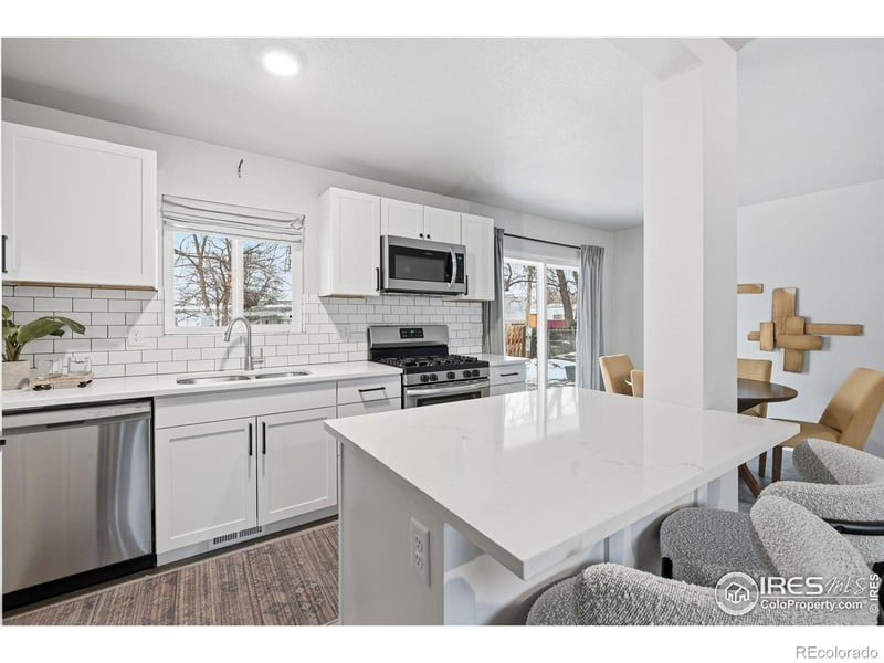 1821 Valley View Ln, Fort Collins, CO 80524