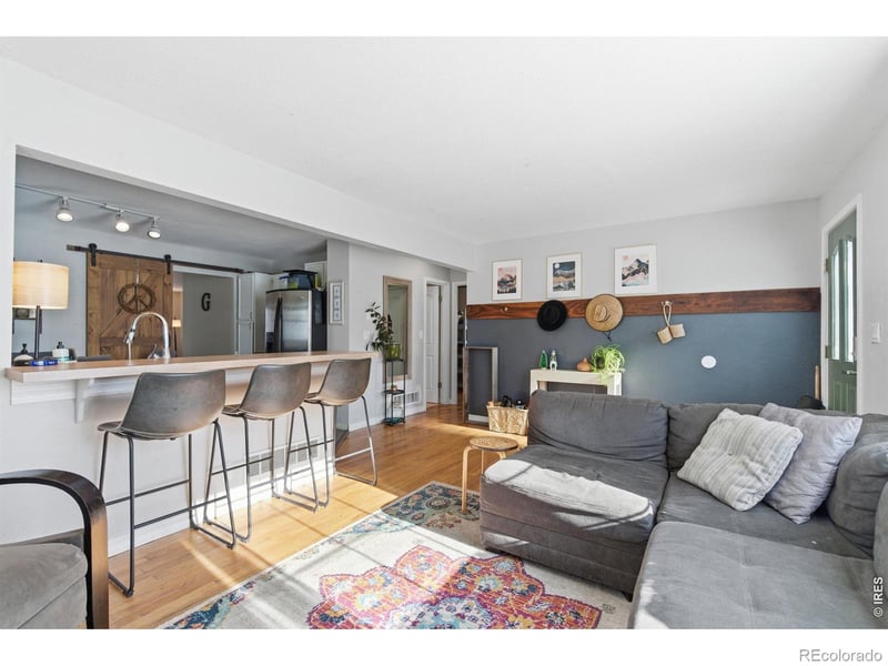 2431 Mountain View Dr, Loveland, CO 80538