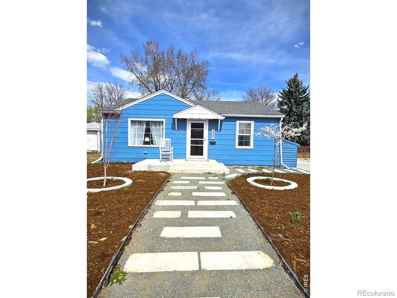 2431 Mountain View Dr, Loveland, CO 80538