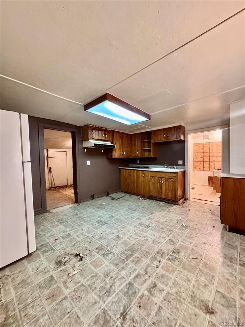 624 Corona Ave, Pueblo, CO 81004