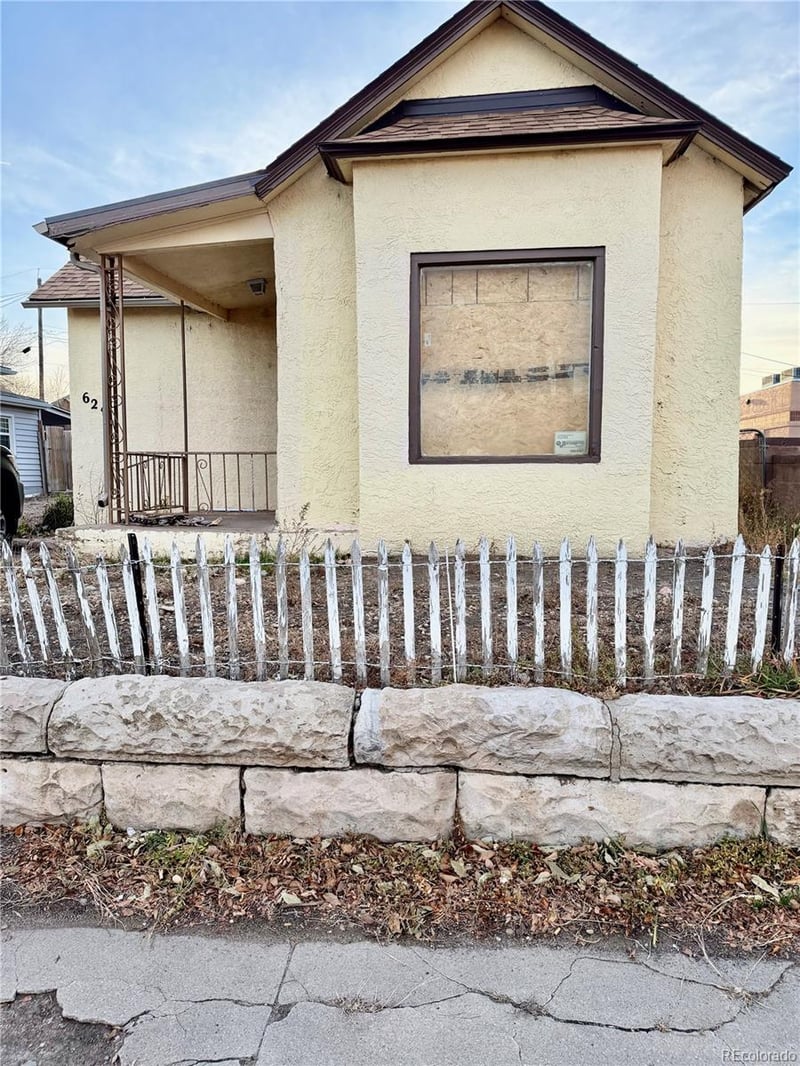 624 Corona Ave, Pueblo, CO 81004