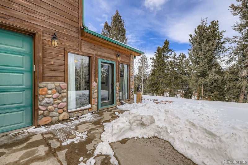 296 Desparado Rd, Bailey, CO 80421