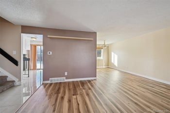 1583 Dearborn St, Aurora, CO 80012