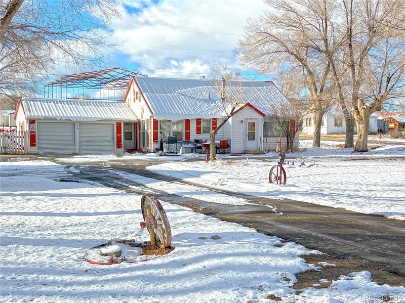 401 Stegosaurus , Dinosaur, CO 81610