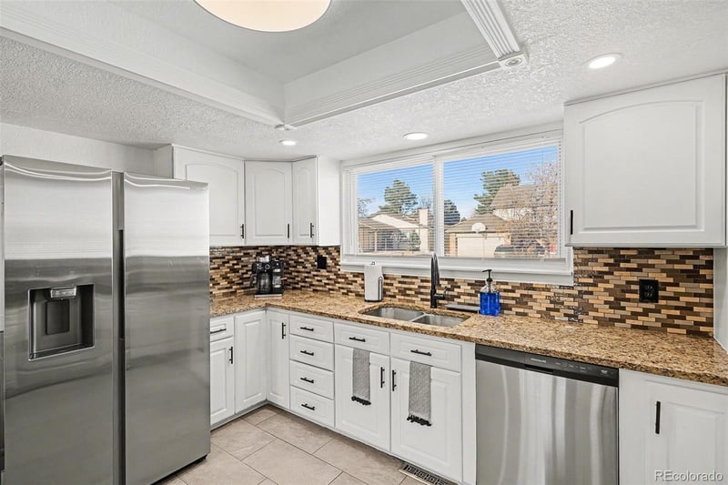 14894 Warren Ave, Aurora, CO 80014