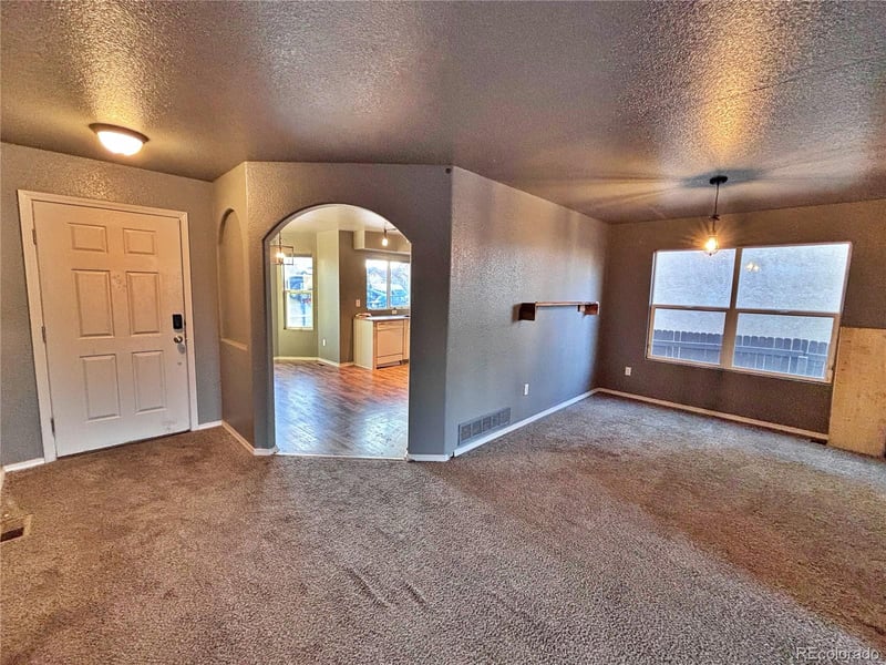 6750 Pinedrops Cir, Fountain, CO 80817