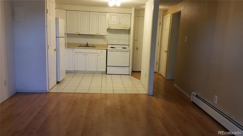 1304 Parker Rd #240, Denver, CO 80231