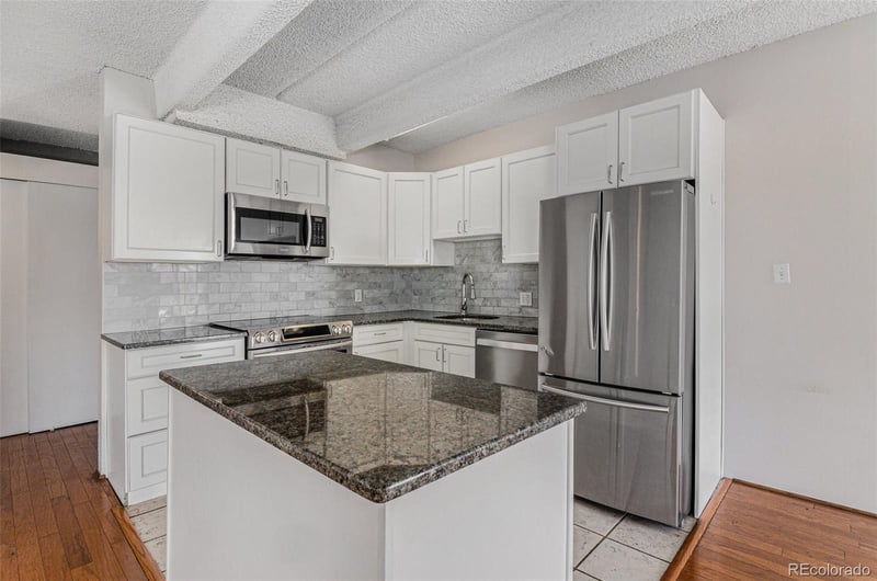 1365 Columbine St #602, Denver, CO 80206