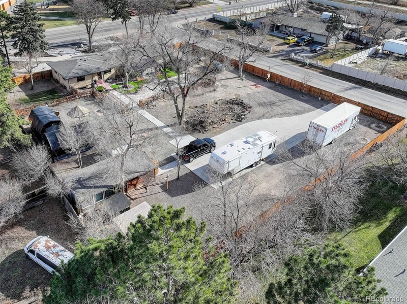 1313 Laredo St, Aurora, CO 80011