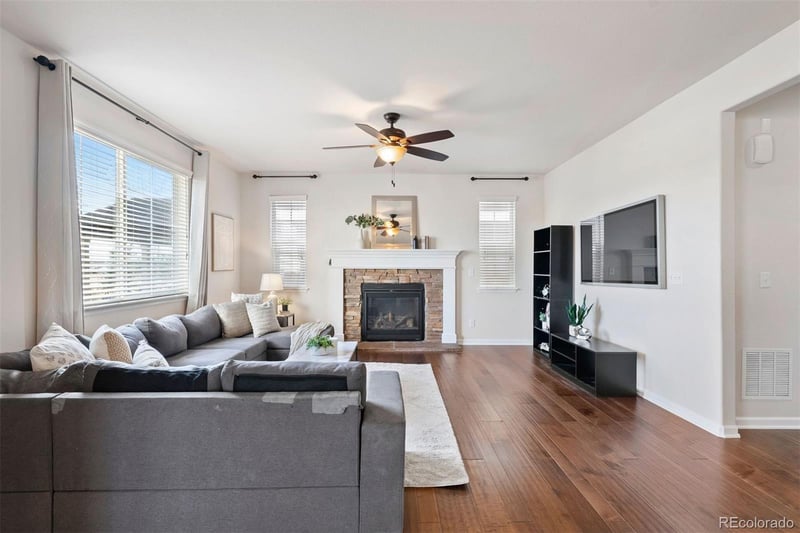 352 Taurus Dr, Erie, CO 80516