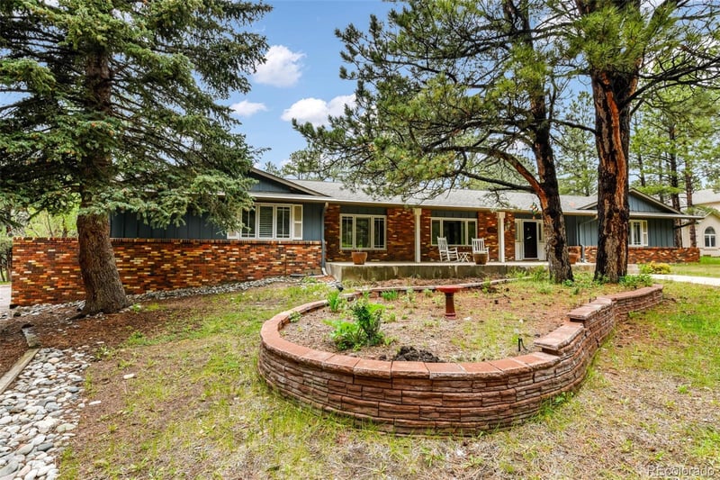 19070 White Fawn Dr, Monument, CO 80132