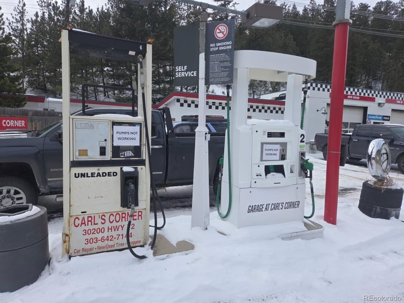 30200 Highway 72 , Golden, CO 80403