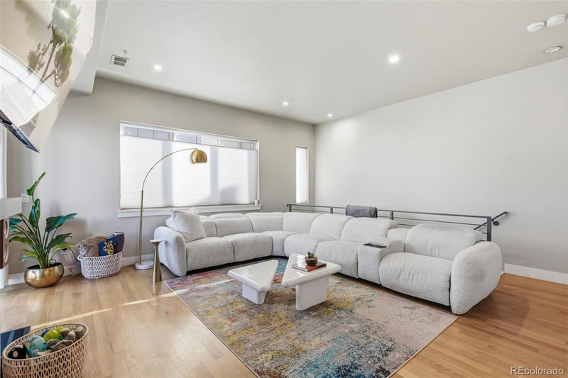 2737 24th Ave #8, Denver, CO 80211