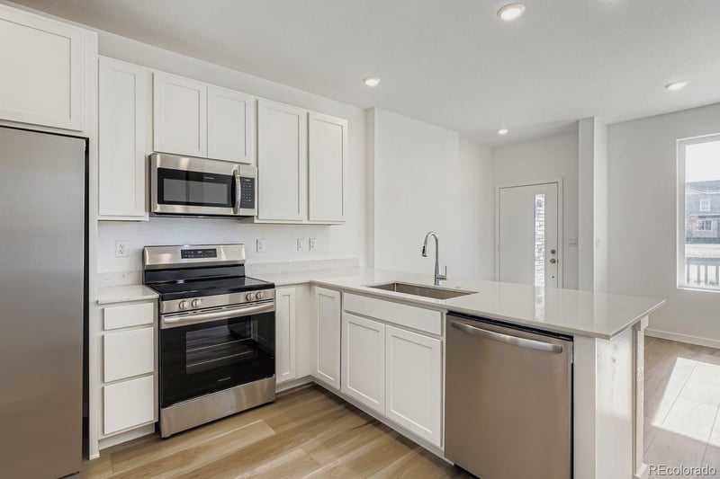 6689 Parterre Pw #3, Thornton, CO 80602