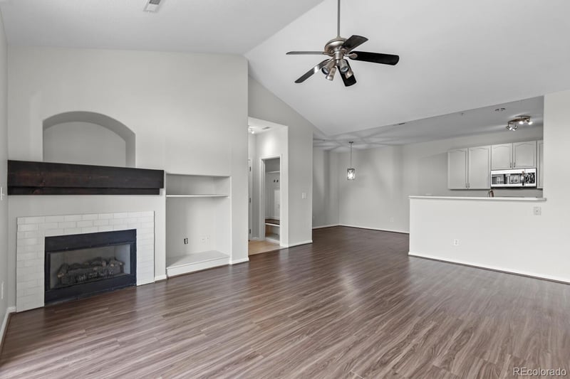 14251 1st Dr #305, Aurora, CO 80011