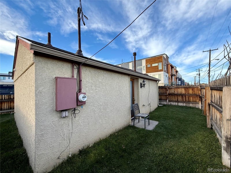 3049 18th Ave, Denver, CO 80204
