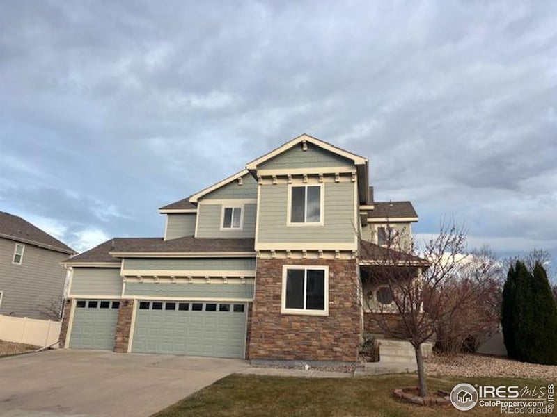 5204 Mountaineer Dr, Windsor, CO 80550