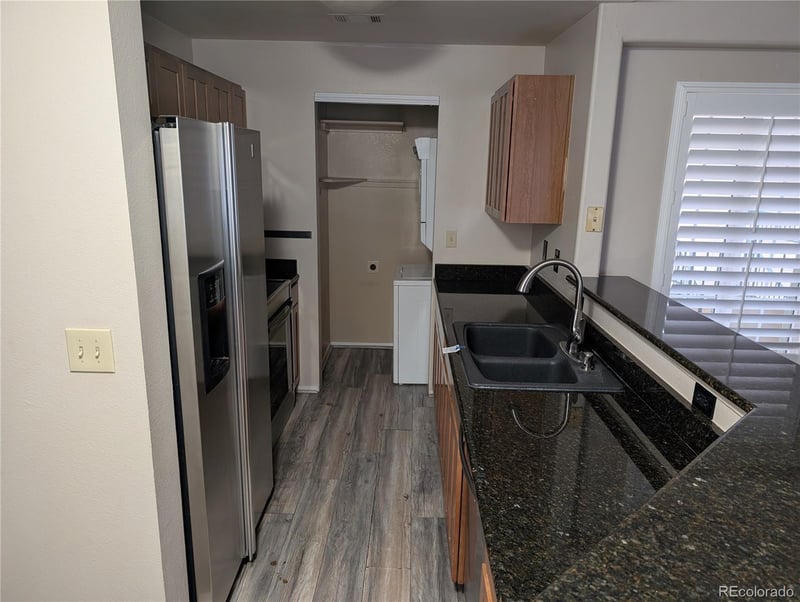 8653 Dry Creek Rd #1126, Englewood, CO 80112