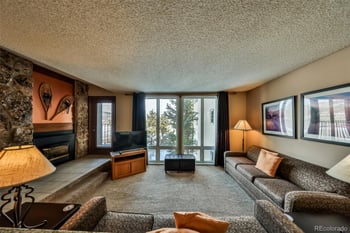 96 Mountainside Dr #B44, Granby, CO 80446