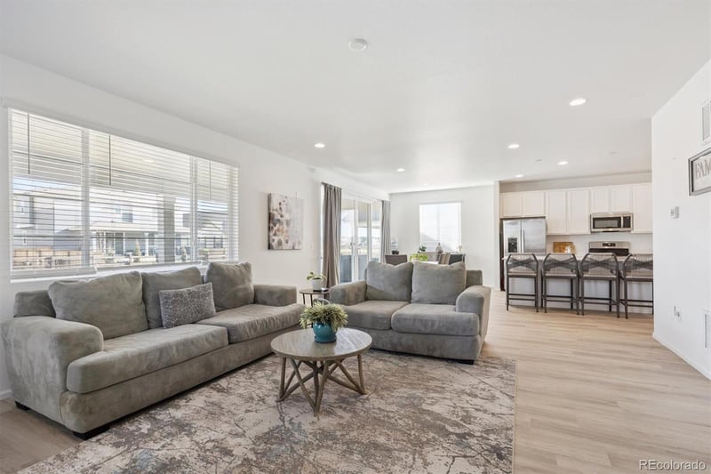 9074 Truckee Ct, Commerce, CO 80022