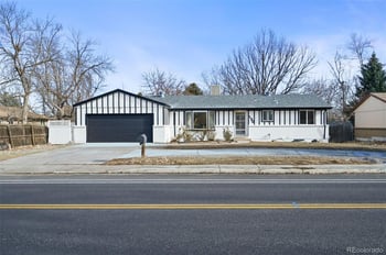 130 Garrison St, Lakewood, CO 80226