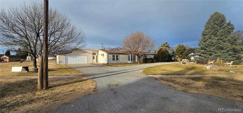 401 Iowa Ave, Seibert, CO 80834