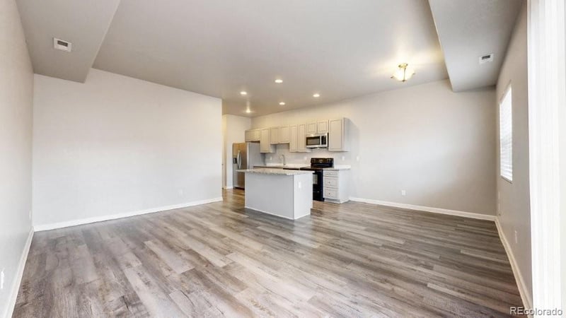 2671 Sable Blvd, Aurora, CO 80011