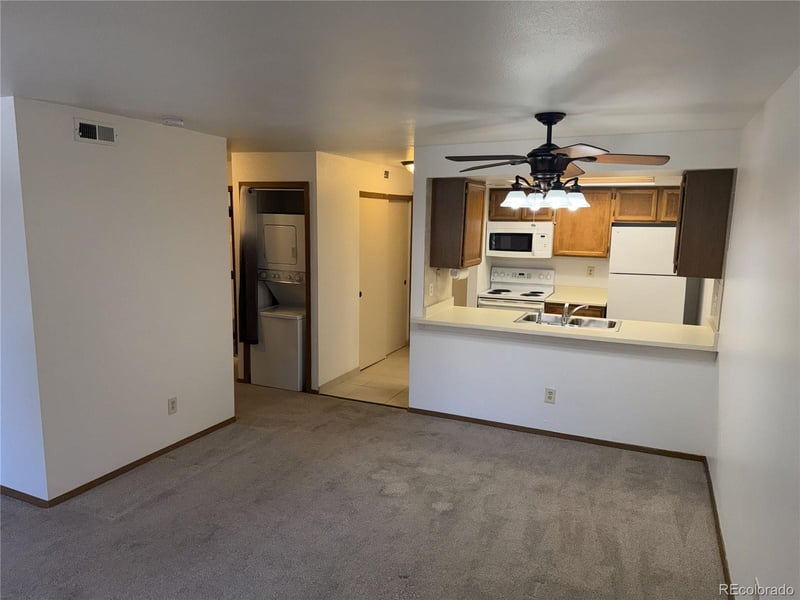 4284 S Salida Way #11, Aurora, CO 80013
