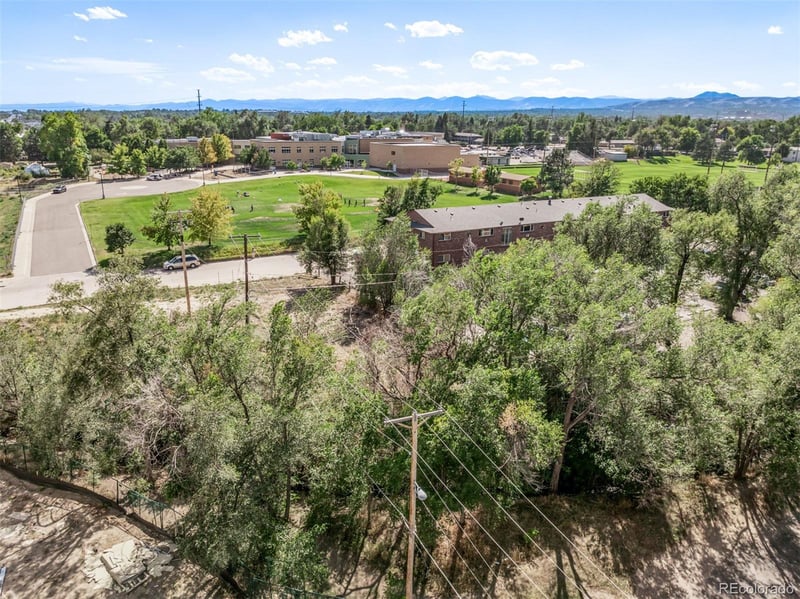 7735 12th Ave, Lakewood, CO 80214