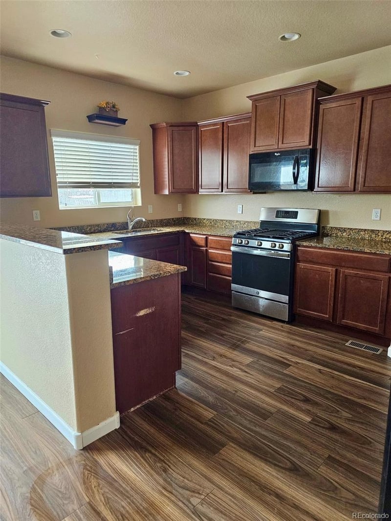 512 Vista Blvd, Brighton, CO 80603