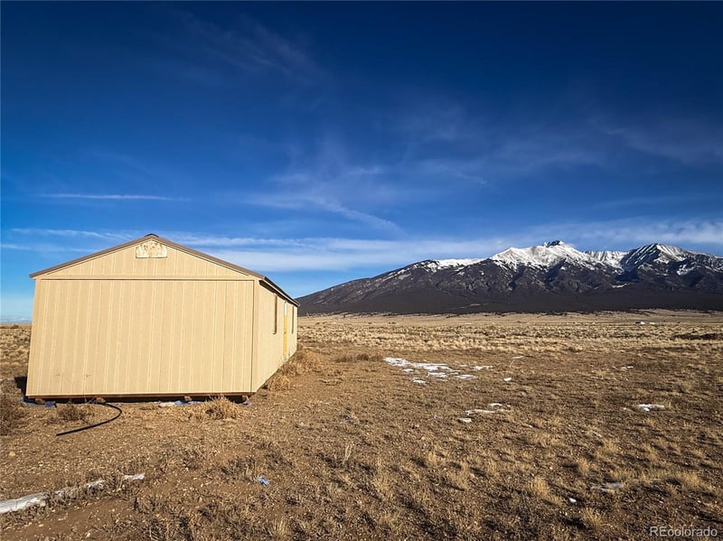 11th St, Blanca, CO 81123