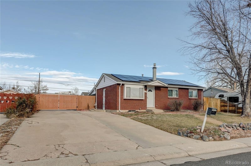 5435 86th Ave, Arvada, CO 80003