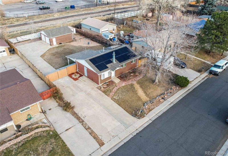 5435 86th Ave, Arvada, CO 80003