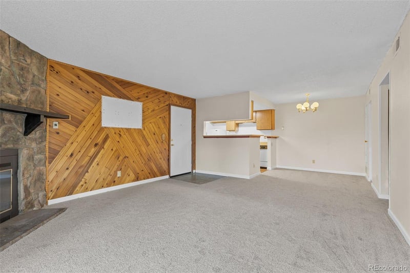 921 Walden St #108, Aurora, CO 80017