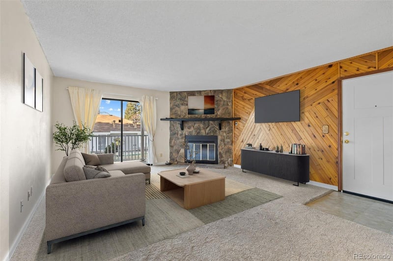 921 Walden St #108, Aurora, CO 80017