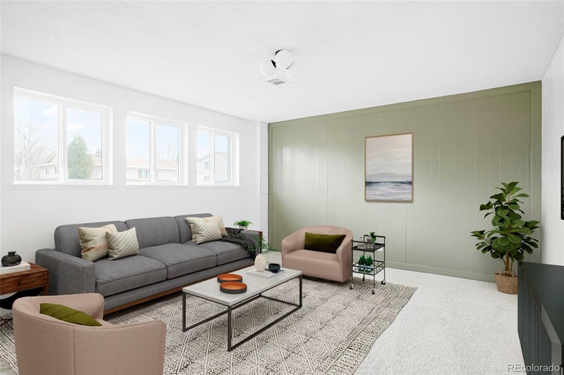 5043 Scranton St, Denver, CO 80239