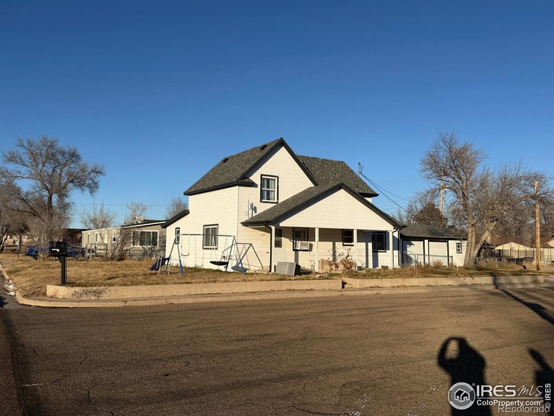 375 7th St, Akron, CO 80720