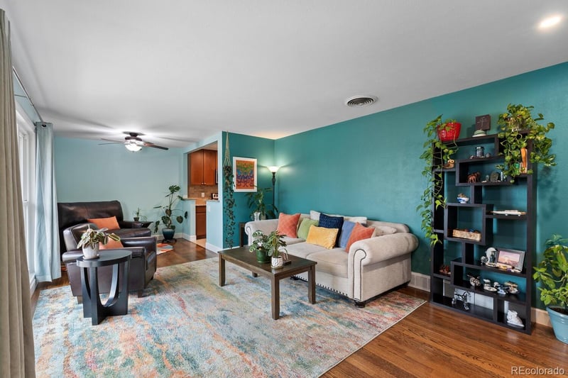 236 Lima St, Aurora, CO 80010